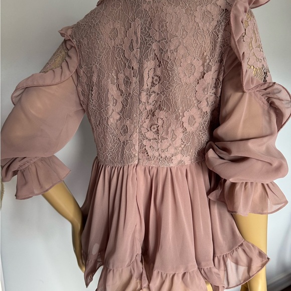 Elegant Lace Ruffle Blouse - Dusty Pink - Picture 2 of 8